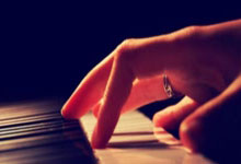 pg国际官网：凯恩代表拜仁出战57场德甲联赛，已经打进58球.